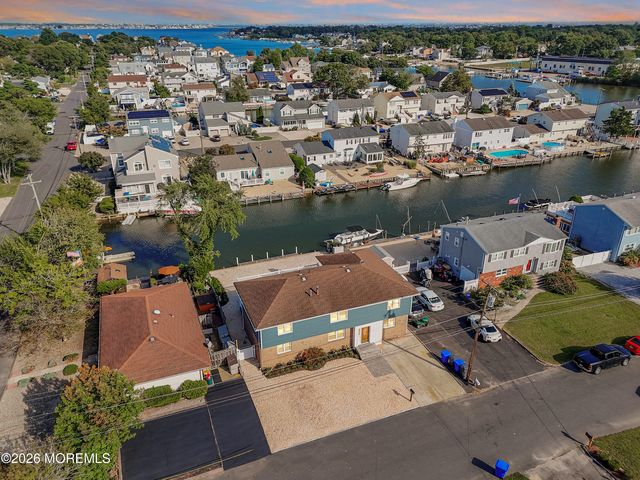 19 Acapulco Drive, Brick, NJ 08723