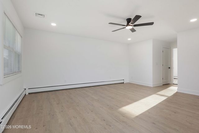 19 Acapulco Drive, Brick, NJ 08723