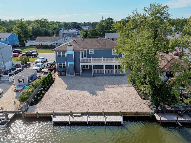 19 Acapulco Drive, Brick, NJ 08723