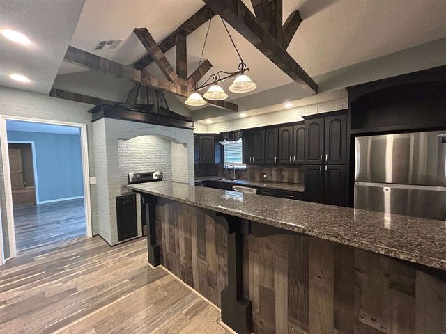 714 NW Euclid, Lawton, OK 73507