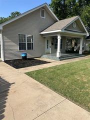 714 NW Euclid, Lawton, OK 73507