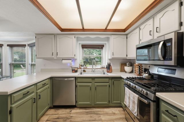 9955 Hounsdale Drive, Pickerington, OH 43147