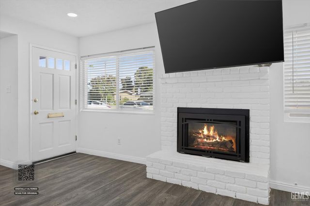 2108 Sherwood Avenue, Bakersfield, CA 93304