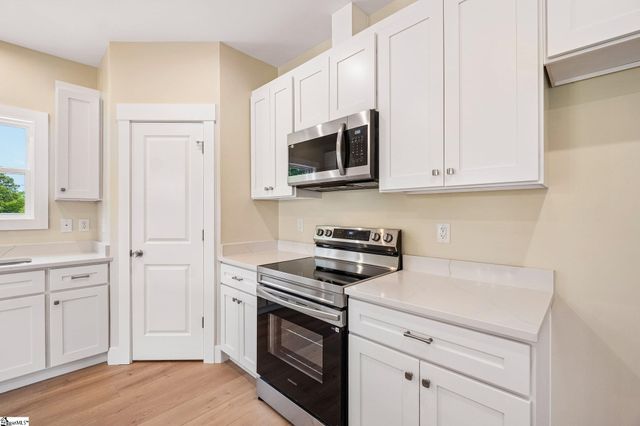 461 Cooley Springs School Road, Chesnee, SC 29323