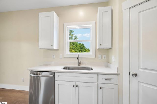 461 Cooley Springs School Road, Chesnee, SC 29323
