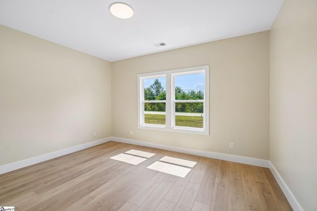 461 Cooley Springs School Road, Chesnee, SC 29323
