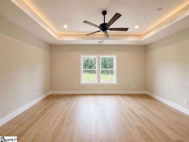 461 Cooley Springs School Road, Chesnee, SC 29323