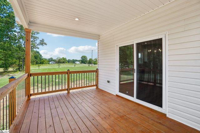 461 Cooley Springs School Road, Chesnee, SC 29323
