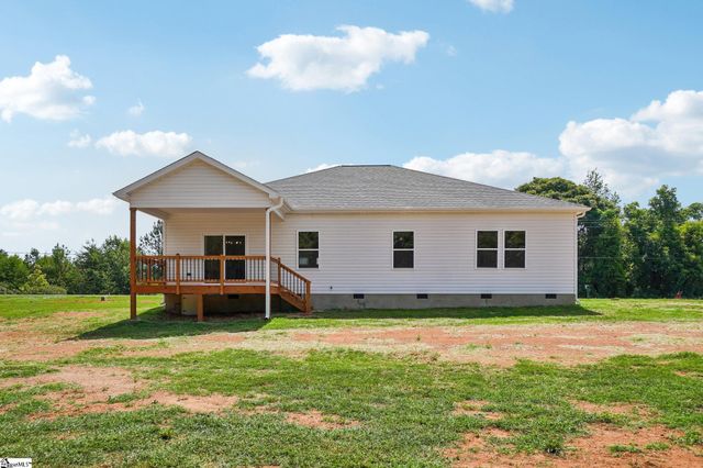461 Cooley Springs School Road, Chesnee, SC 29323
