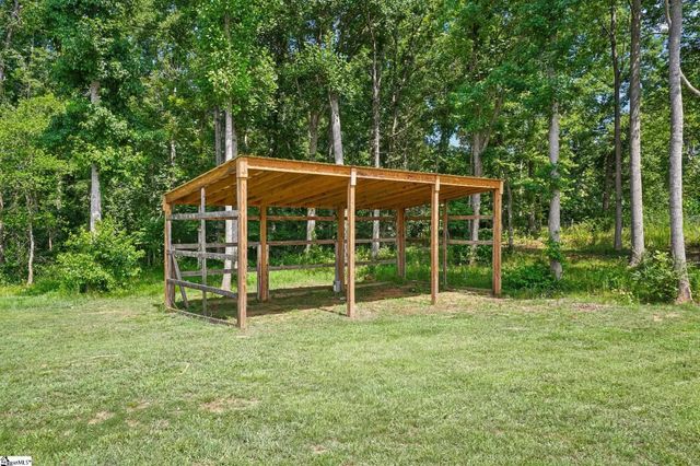 461 Cooley Springs School Road, Chesnee, SC 29323