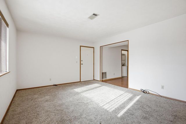 5102 25th Ave Ct Court 102, Moline, IL 61265