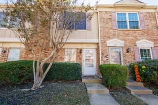 613 Carriagehouse Lane 5, Garland, TX 75040
