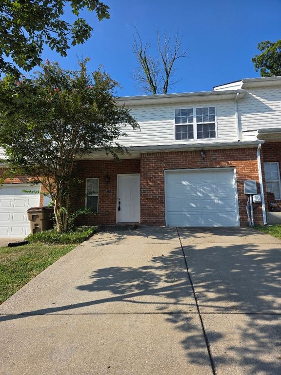 146 Canton Court, Goodlettsville, TN 37072