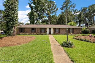 1283 Woodfield Drive, Jackson, MS 39211