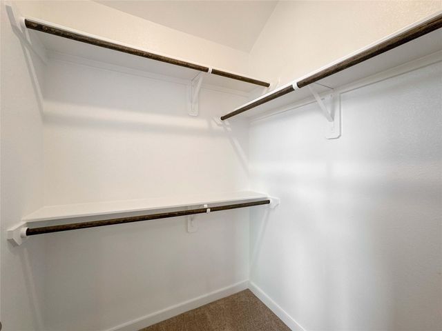 13727 Olympic River Ln, Rosharon, TX 77583