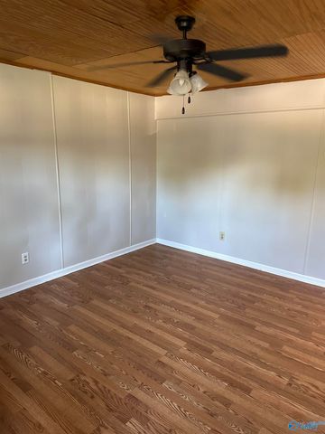 1402 Rison Avenue B, Huntsville, AL 35801