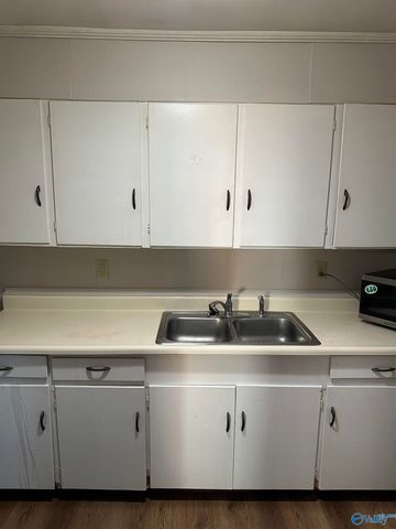 1402 Rison Avenue B, Huntsville, AL 35801