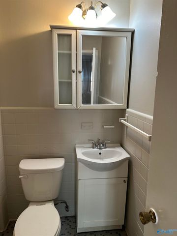 1402 Rison Avenue B, Huntsville, AL 35801