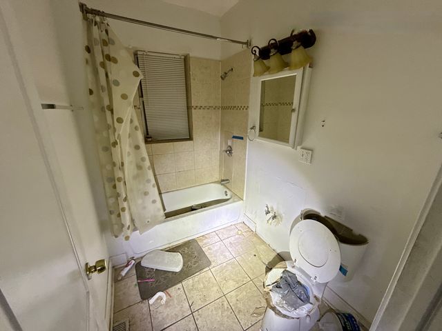 7826 S Marshfield Avenue, Chicago, IL 60620