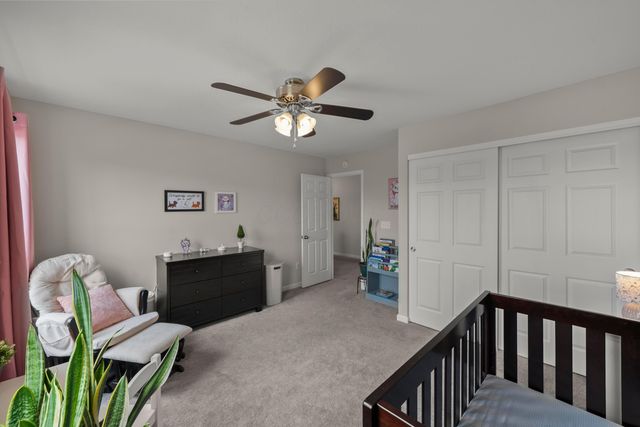 34 Burroughs Drive, Ashville, OH 43103