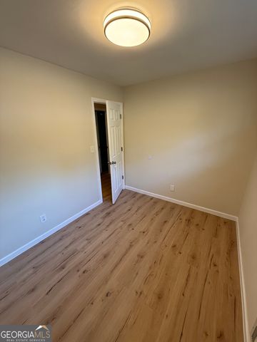 264 Shelburn Drive, Riverdale, GA 30274