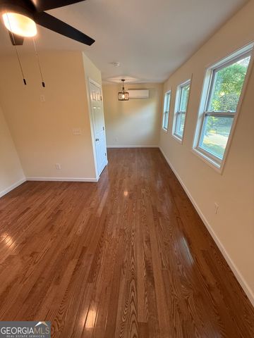 264 Shelburn Drive, Riverdale, GA 30274