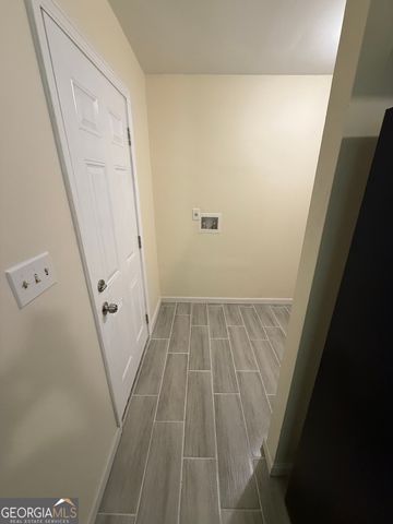 264 Shelburn Drive, Riverdale, GA 30274