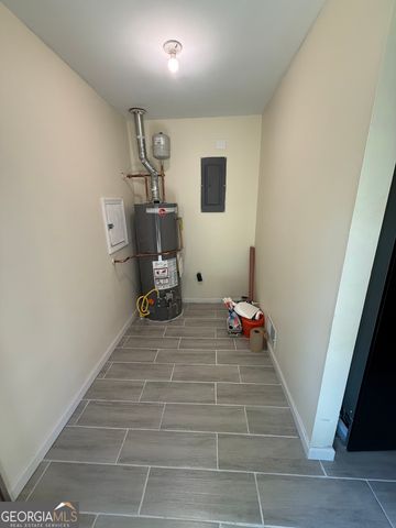 264 Shelburn Drive, Riverdale, GA 30274