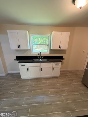 264 Shelburn Drive, Riverdale, GA 30274