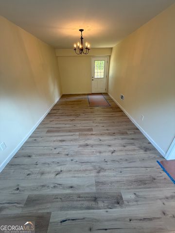 264 Shelburn Drive, Riverdale, GA 30274