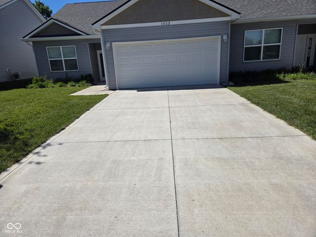 1623 Capra Court, Beech Grove, IN 46107