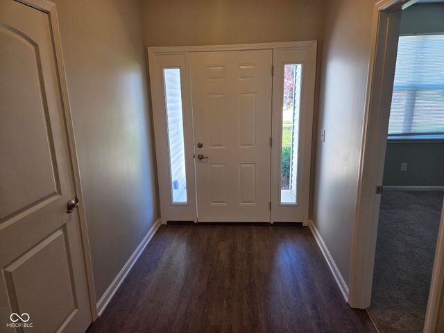 1623 Capra Court, Beech Grove, IN 46107