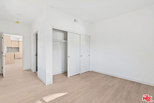 2521 S Orange Drive, Los Angeles, CA 90016