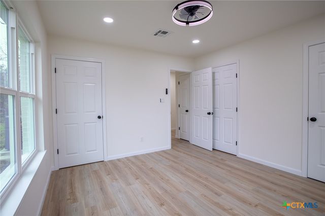 3701 Redwood Drive, Victoria, TX 77901