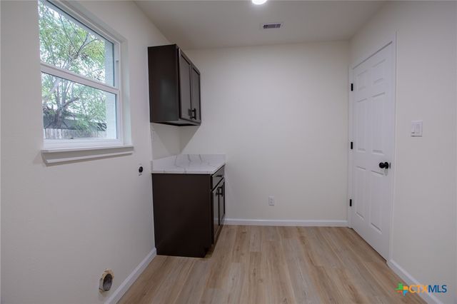 3701 Redwood Drive, Victoria, TX 77901