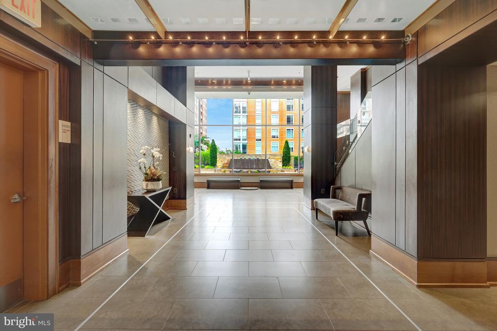 11990 MARKET ST #2101, Reston, VA 20190