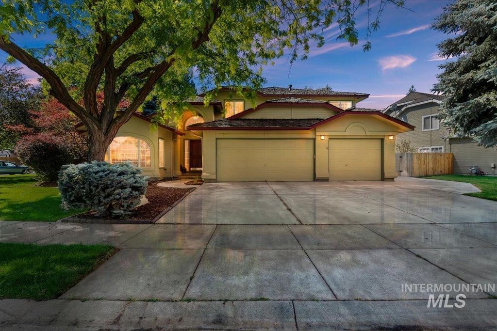 8001 W Innsbrook Ct, Boise, ID 83704 photo 4