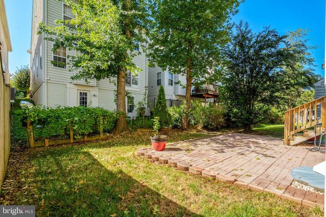 8339 MIDDLE RUDDINGS DR, Lorton, VA 22079