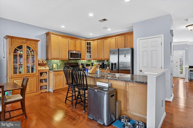 43262 SOMERSET HILLS TER, Ashburn, VA 20147