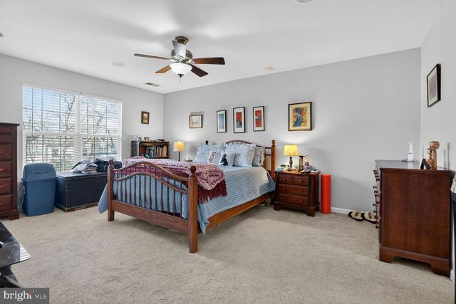 43262 SOMERSET HILLS TER, Ashburn, VA 20147