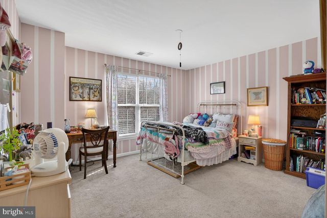 43262 SOMERSET HILLS TER, Ashburn, VA 20147