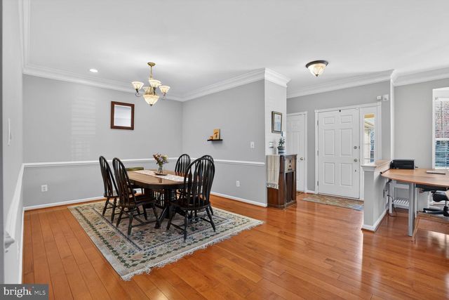 43262 SOMERSET HILLS TER, Ashburn, VA 20147