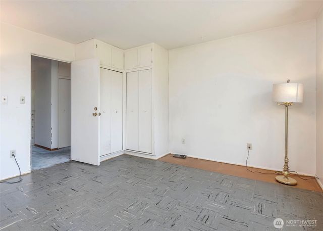 12514 2nd Avenue NW, Seattle, WA 98177