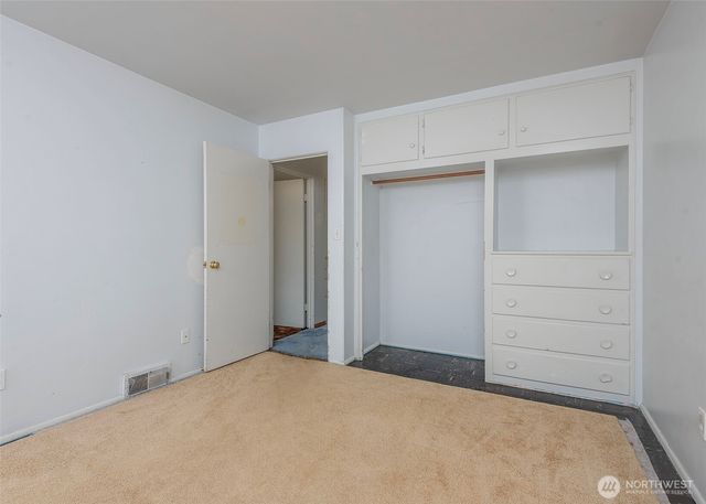 12514 2nd Avenue NW, Seattle, WA 98177