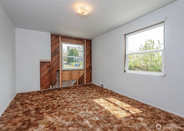 12514 2nd Avenue NW, Seattle, WA 98177