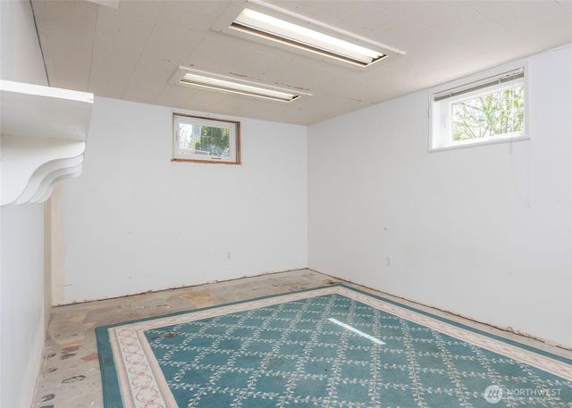 12514 2nd Avenue NW, Seattle, WA 98177