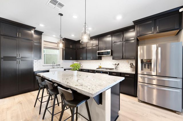 2948 Blue Teal Walk, Sacramento, CA 95833