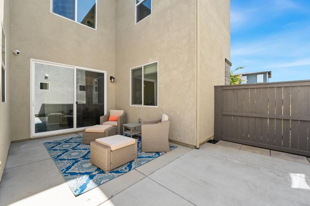 2948 Blue Teal Walk, Sacramento, CA 95833