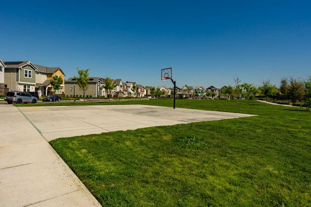 2948 Blue Teal Walk, Sacramento, CA 95833
