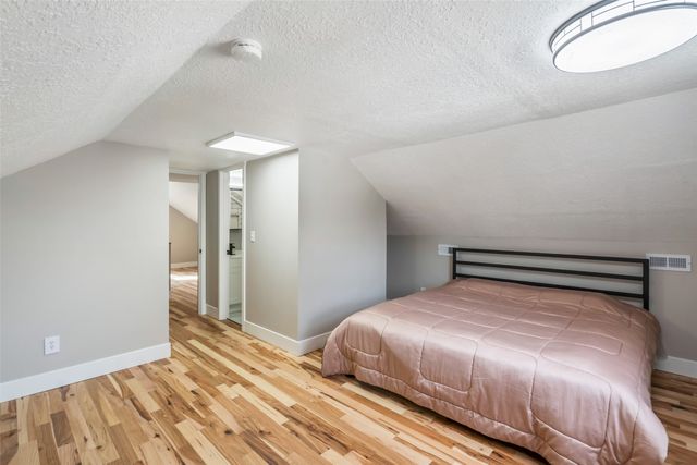 4645 Beaver Avenue, Des Moines, IA 50310